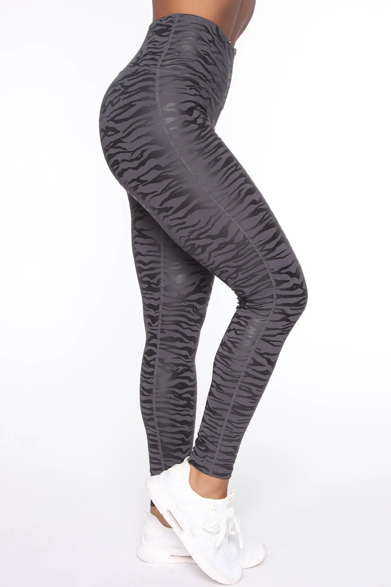 Black Tiger Active Legging In Sculpt Tech - Black